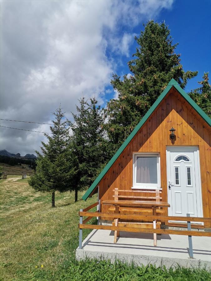 Village Cottage Жабляк Экстерьер фото